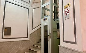 Elegance Rooms Spaccanapoli